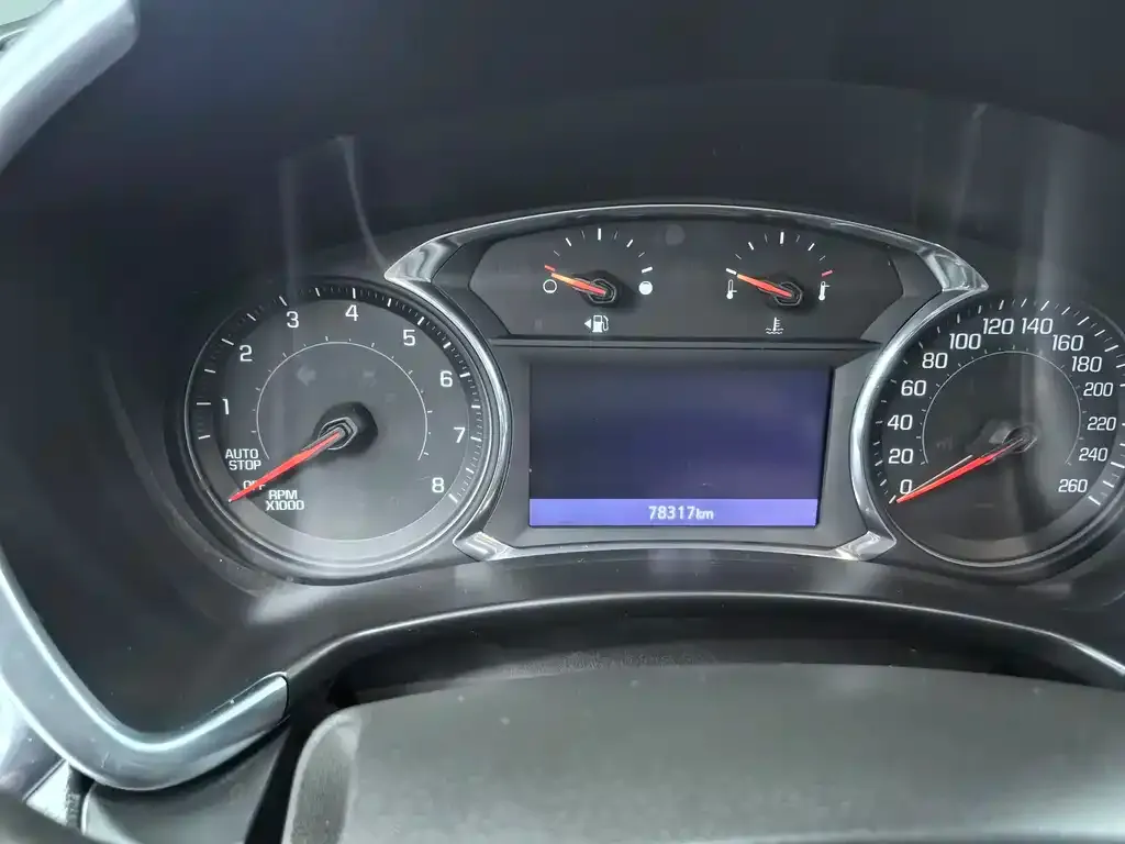 Chevrolet Equinox 2021 из CN, фото 10