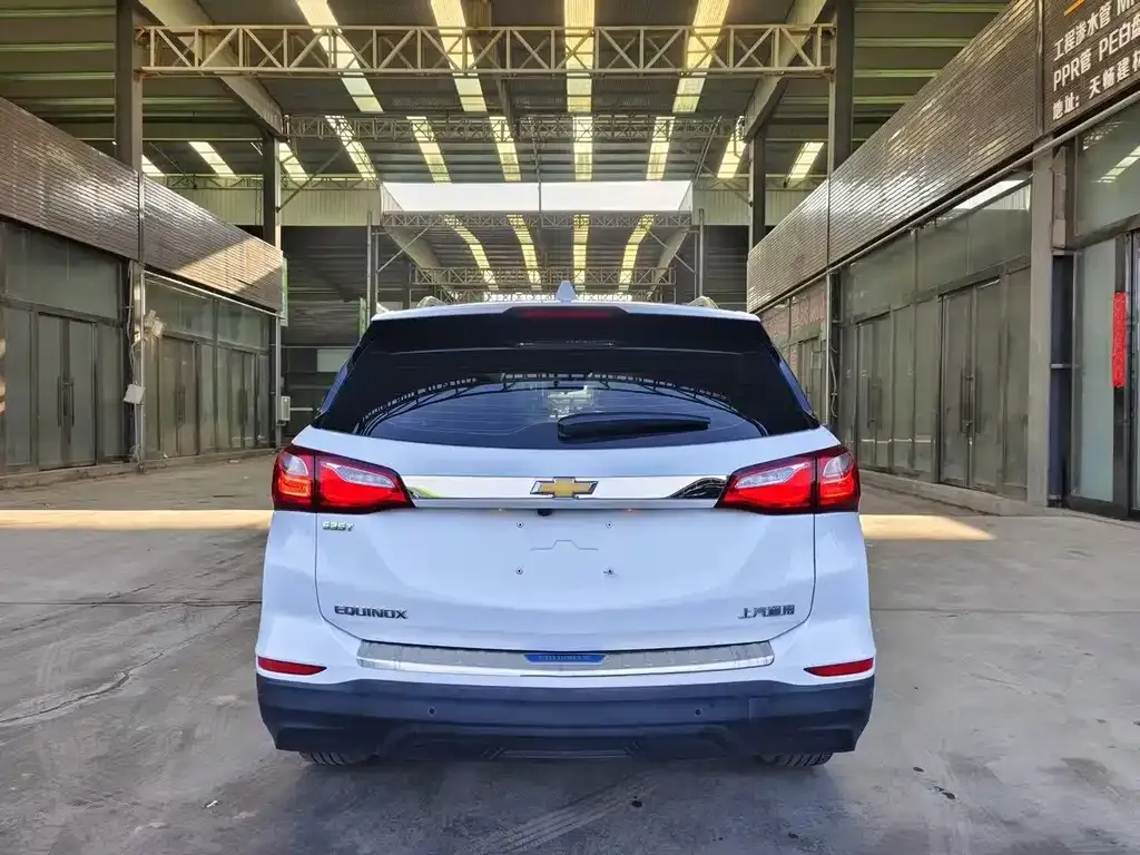Chevrolet Equinox 2021 из CN, фото 5