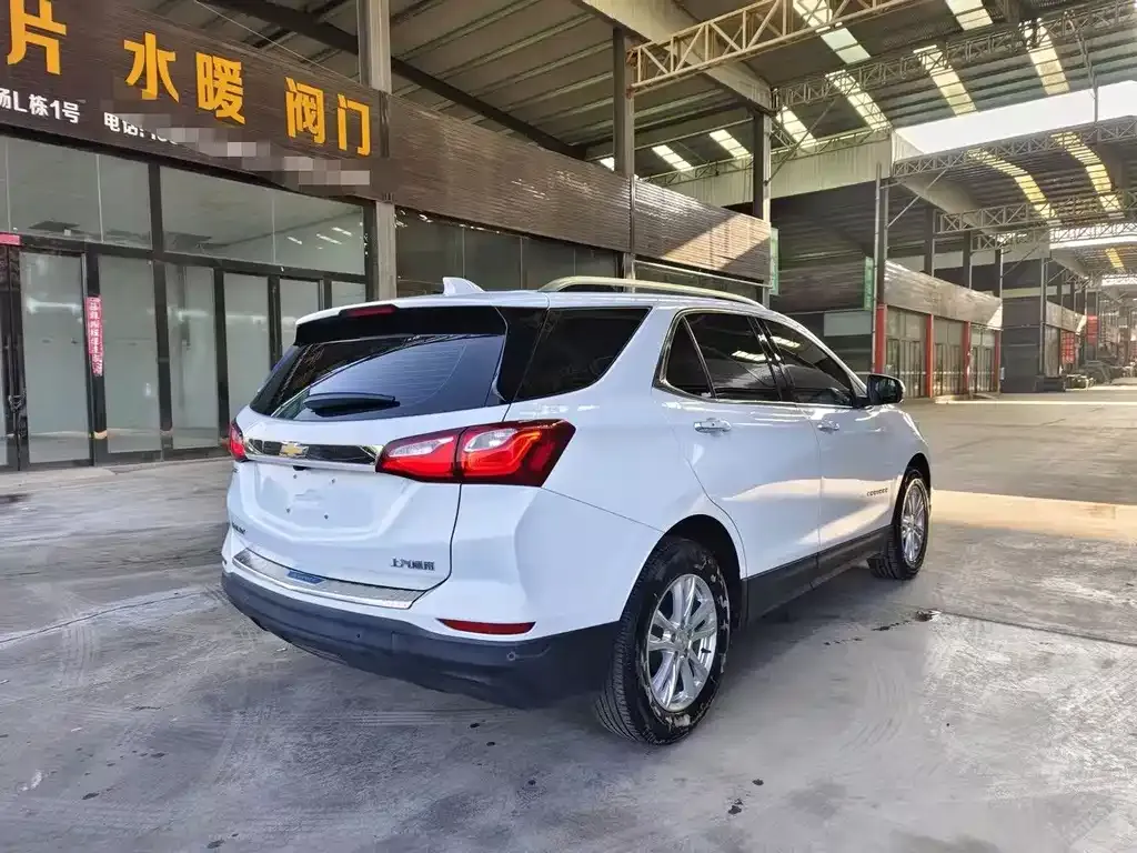 Chevrolet Equinox 2021 из CN, фото 6