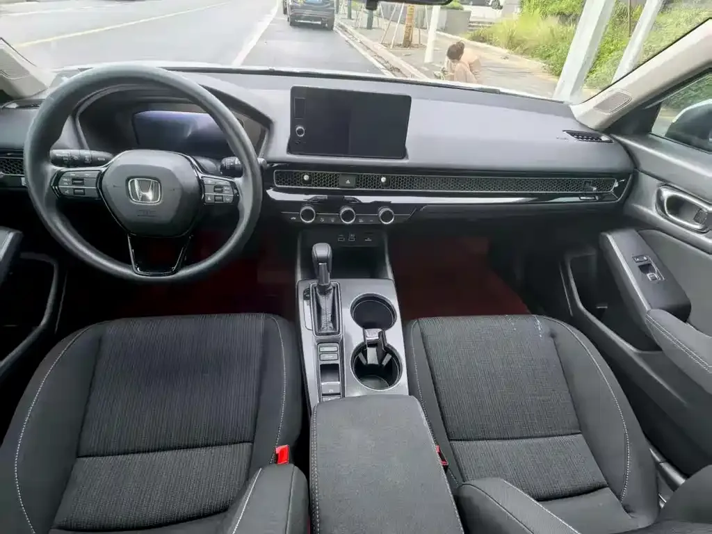 Honda Civic 2023 из CN, фото 4