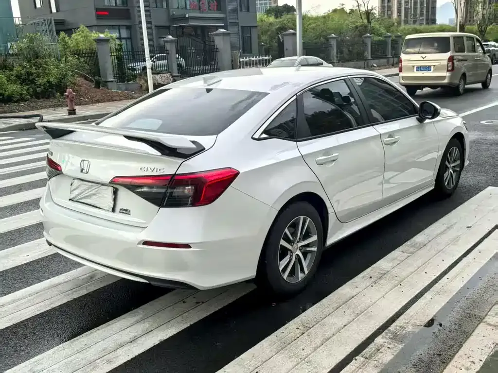 Honda Civic 2023 из CN, фото 9