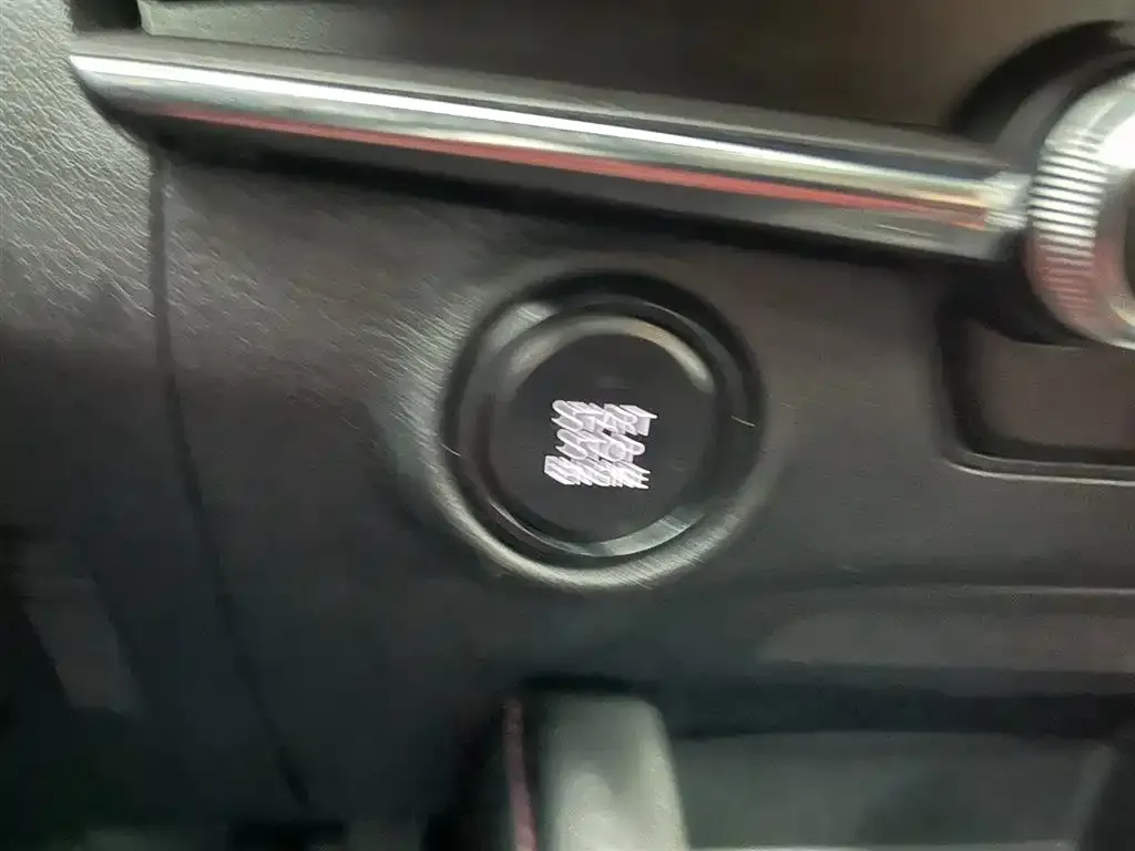 Mazda 3 Axela 2022 из CN, фото 4