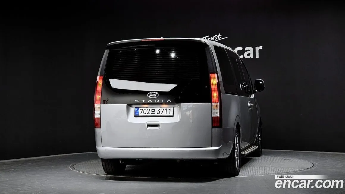 Hyundai Staria — фото 4