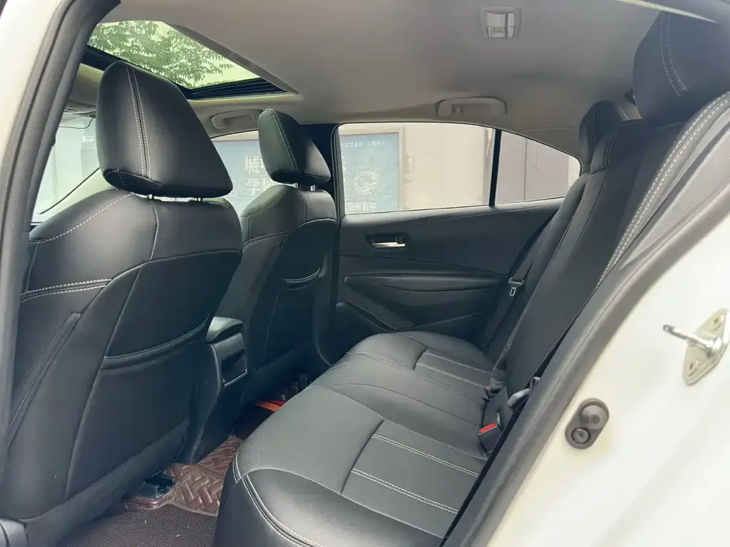 Toyota Corolla 2022 из CN, фото 4