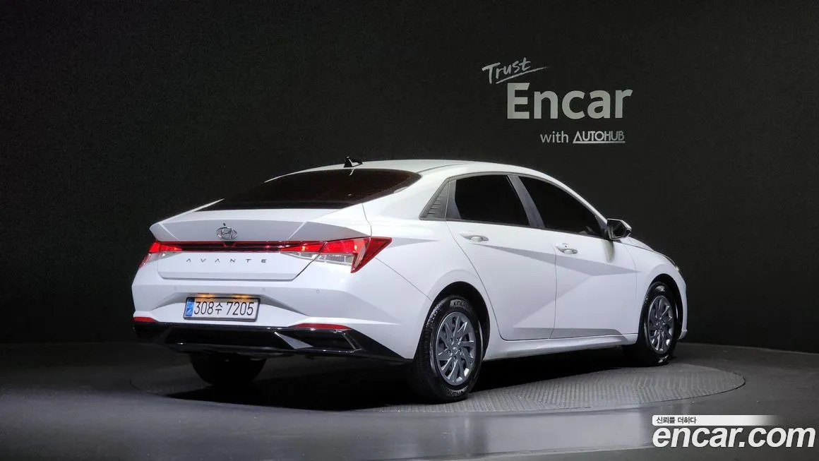 Hyundai AVANTE 2021 из KR, фото 2