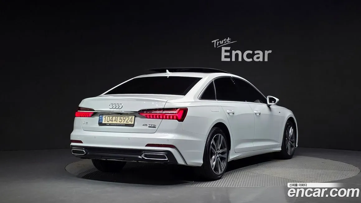 Audi A6 — фото 2