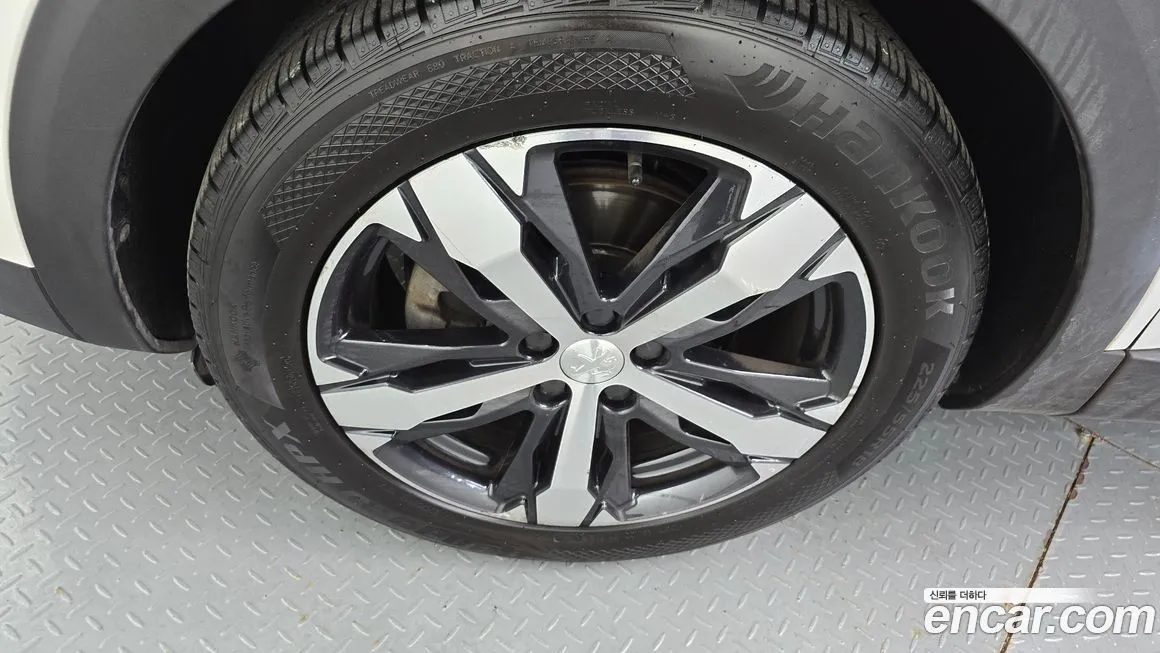 Peugeot 5008 2022 из KR, фото 5