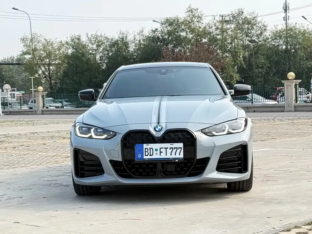 BMW 4 Series 2023 из CN, фото 4