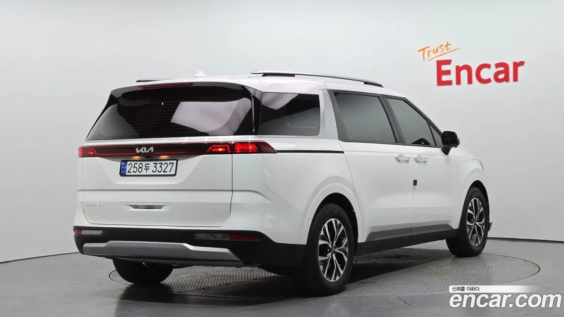 Kia Carnival 2022 из KR, фото 2