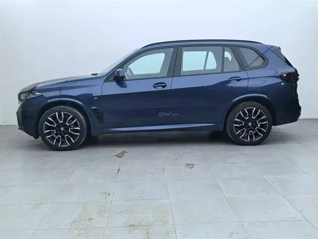 BMW X5 2024 из CN, фото 3