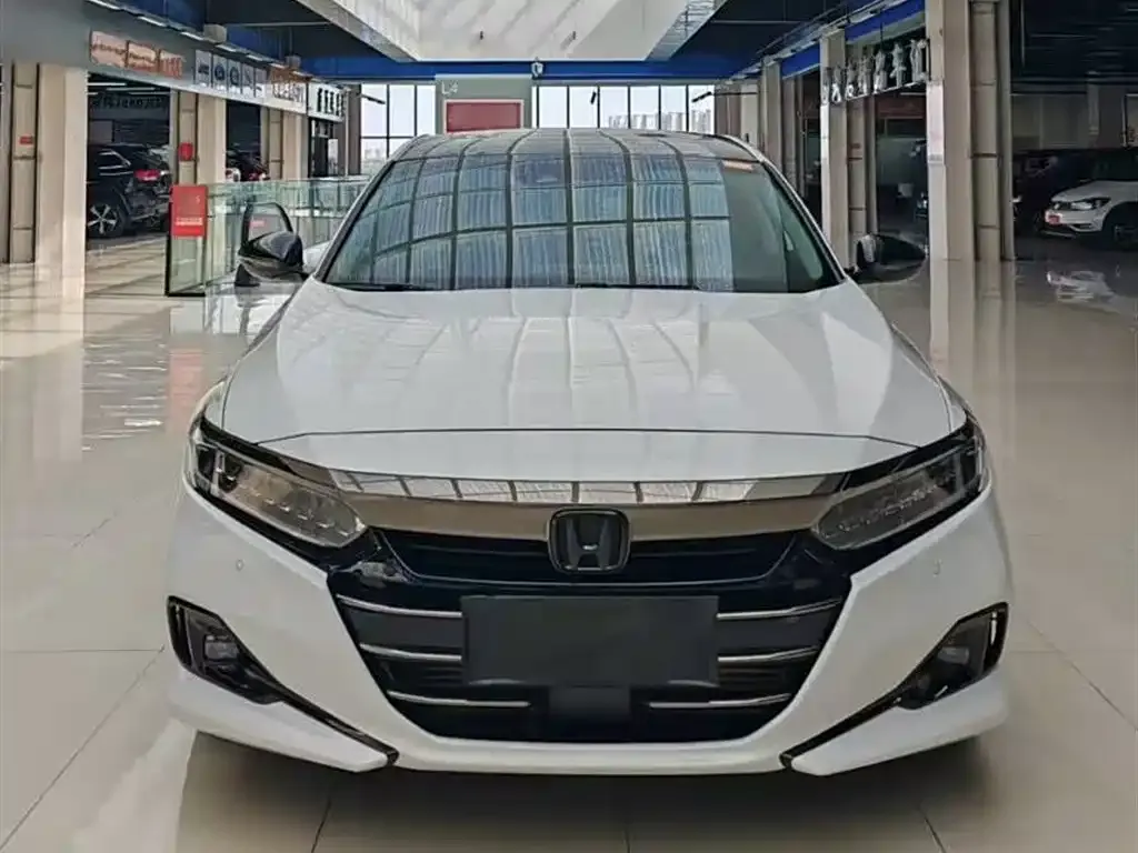 Honda Accord 2023 из CN, фото 3