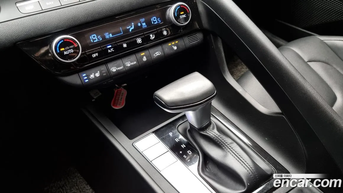 Hyundai AVANTE — фото 9