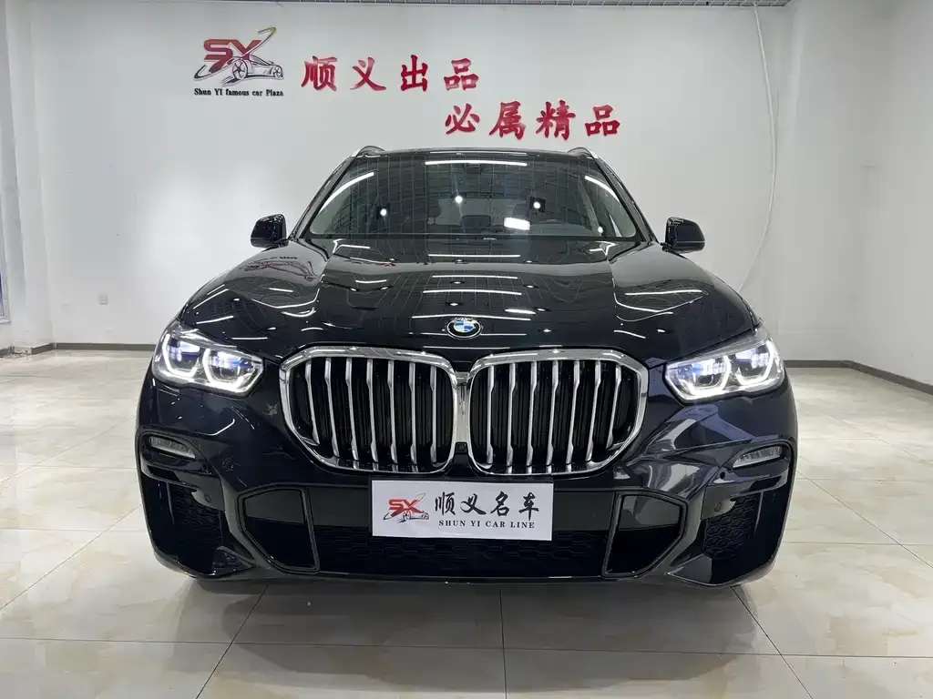 BMW X5 (Import) — фото 2