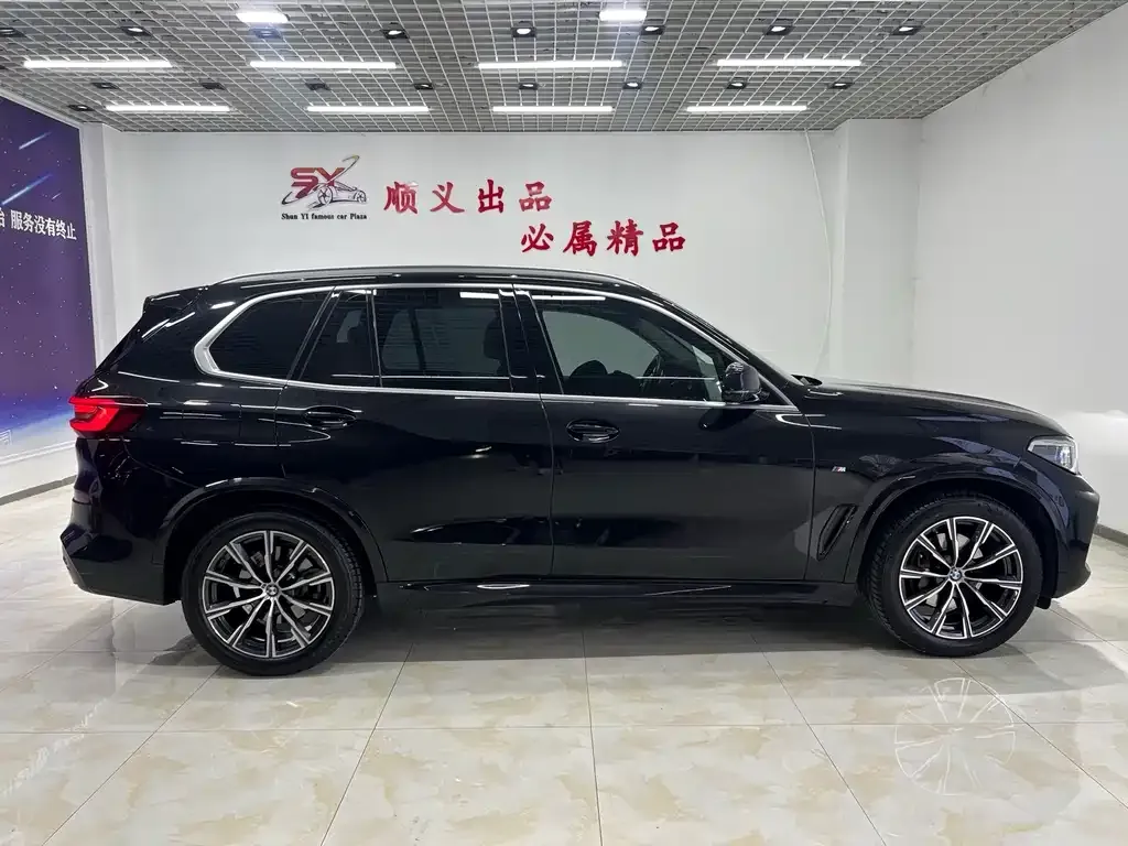 BMW X5 (Import) — фото 3
