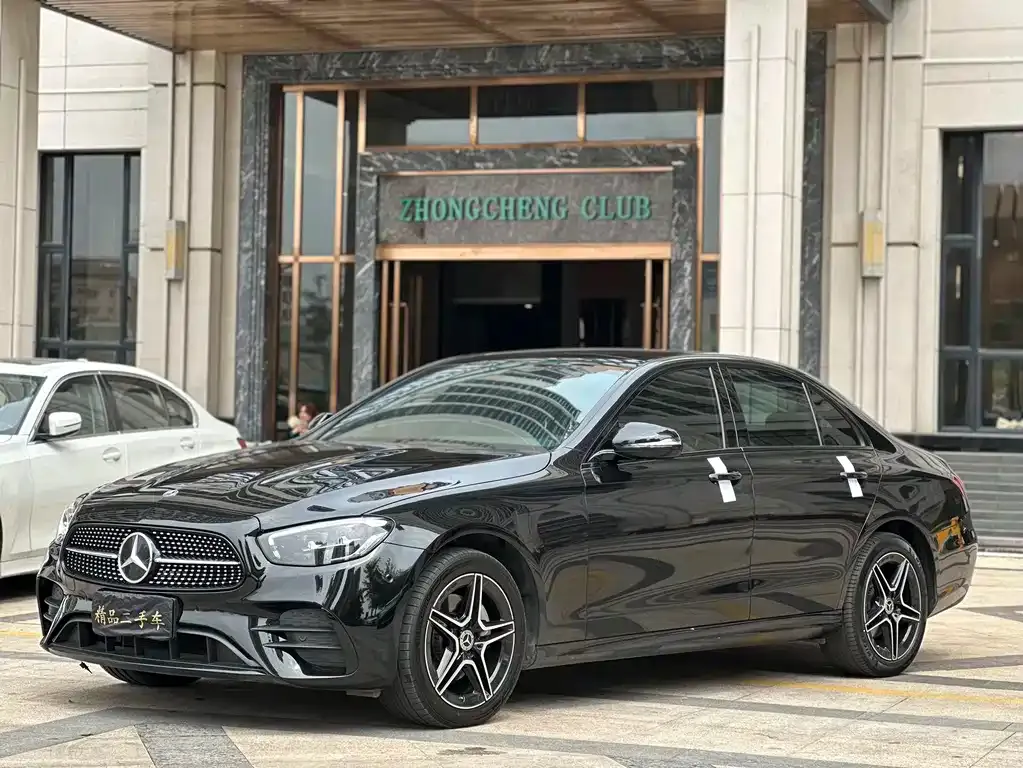 Mercedes-Benz E-Class (Import) — фото 1
