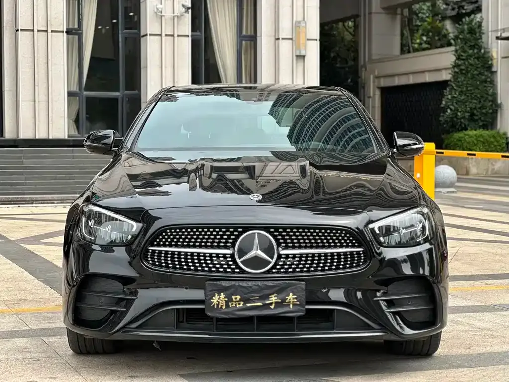 Mercedes-Benz E-Class (Import) — фото 2