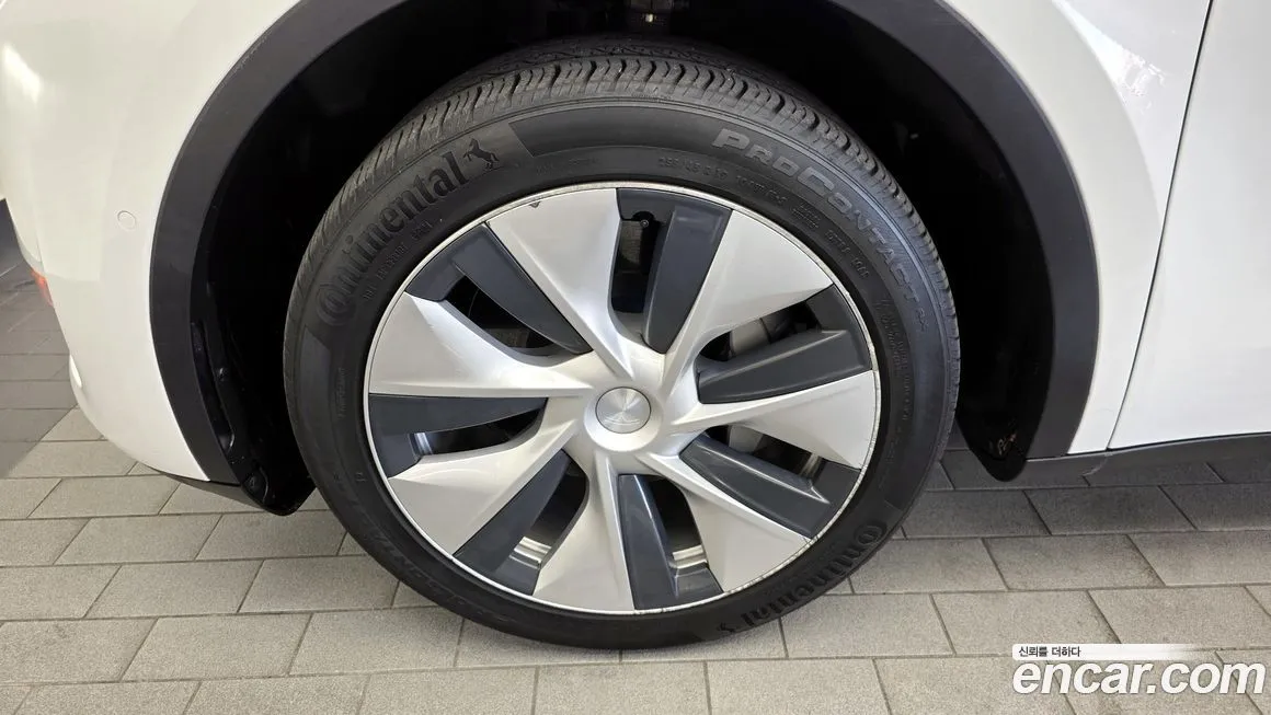 Tesla Model Y 2021 из KR, фото 5