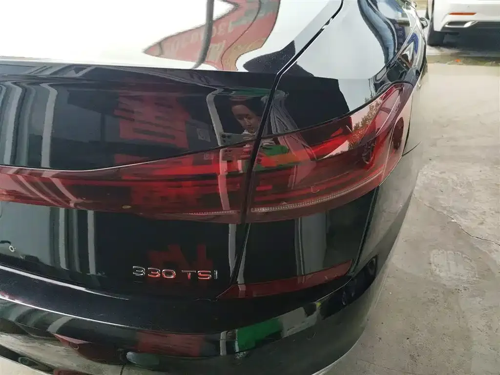 Volkswagen Passat 2023 из CN, фото 8