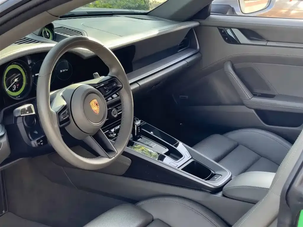 Porsche 911 2021 из CN, фото 10
