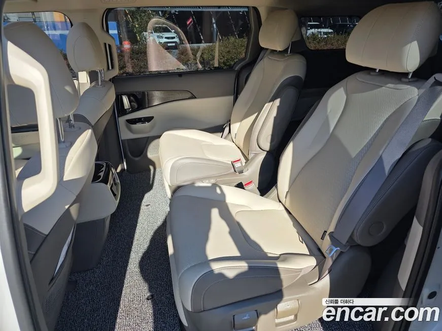 Kia Carnival 2023 из KR, фото 10