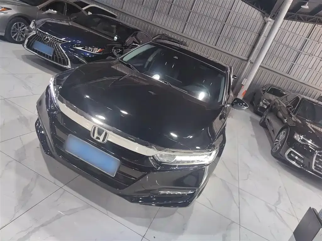 Honda Accord — фото 2