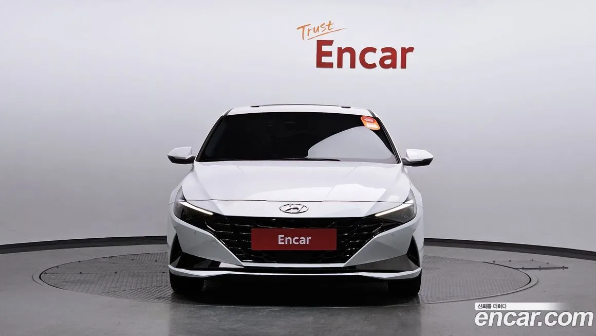 Hyundai AVANTE — фото 3