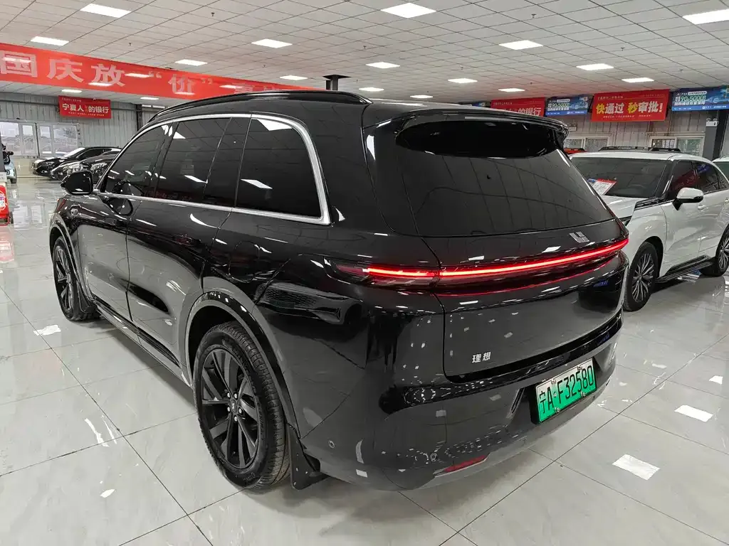 Li Auto L8 2024 из CN, фото 7