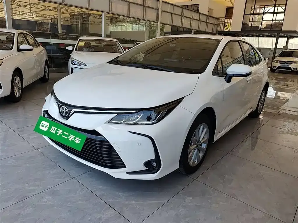 Toyota Corolla 2023 из CN, фото 2