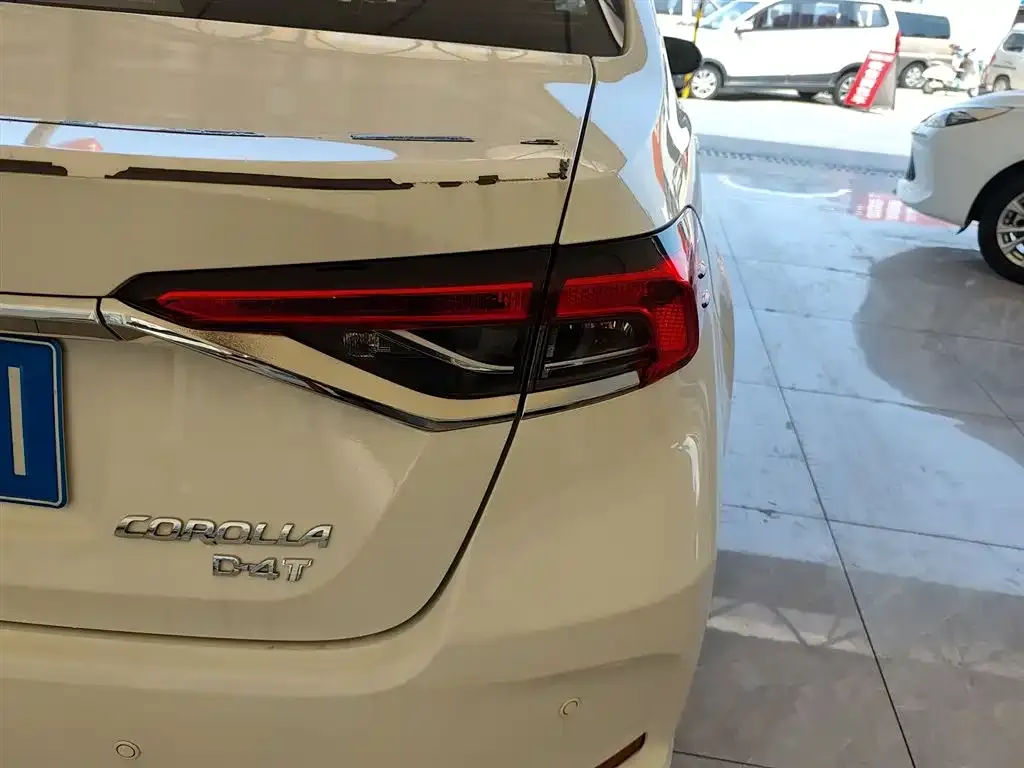 Toyota Corolla 2023 из CN, фото 8