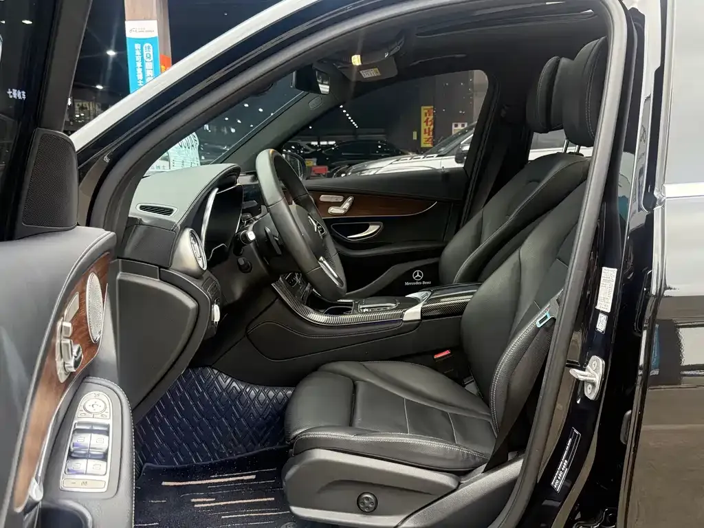Mercedes-Benz GLC 2021 из CN, фото 8