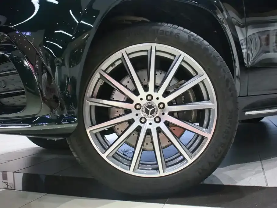 Mercedes-Benz GLS 2023 из CN, фото 4