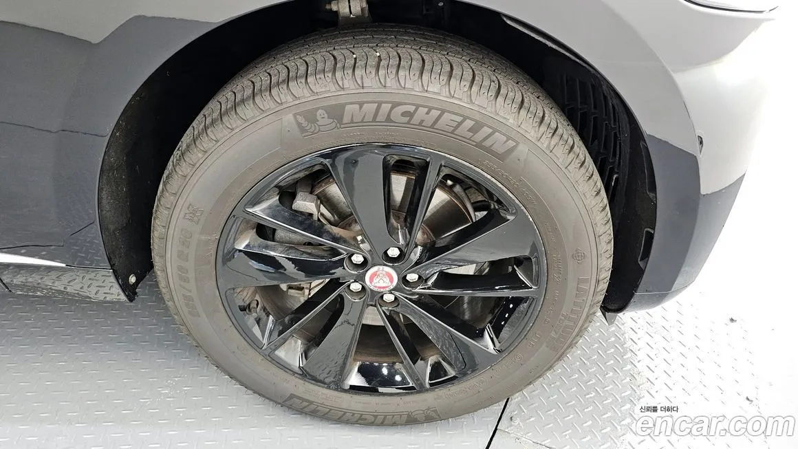 Jaguar F-PACE 2022 из KR, фото 5
