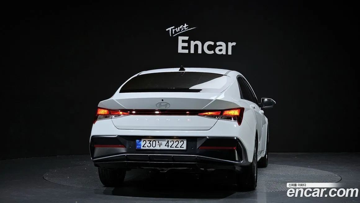 Hyundai AVANTE — фото 4