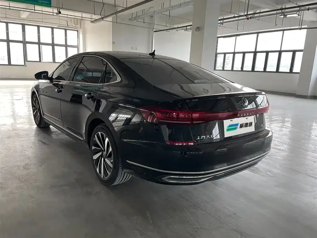 Volkswagen Passat 2024 из CN, фото 6
