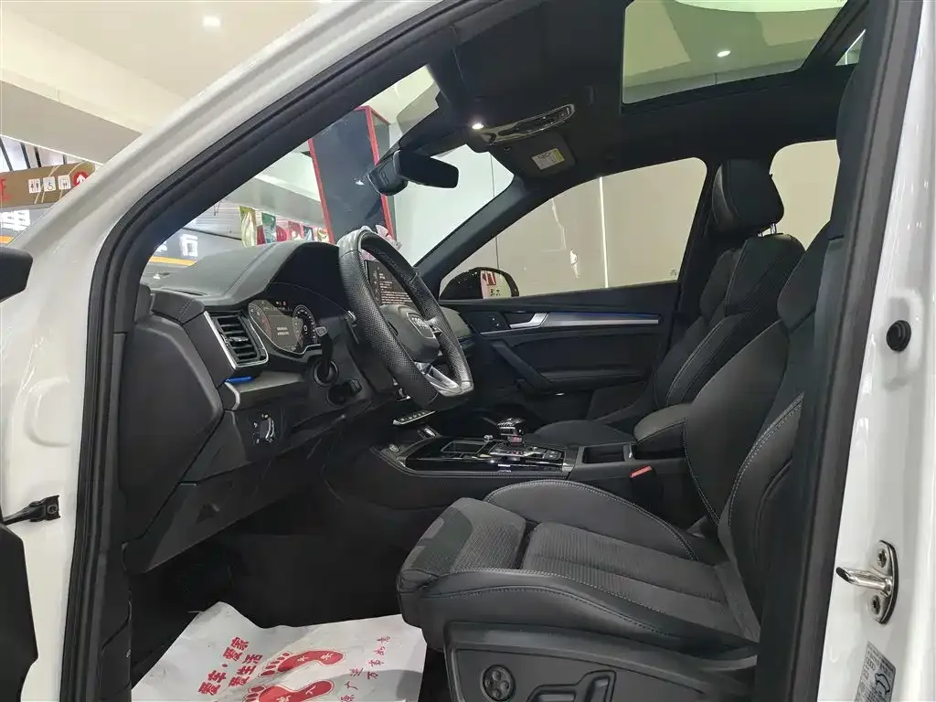 Audi Q5L Sportback 2022 из CN, фото 7