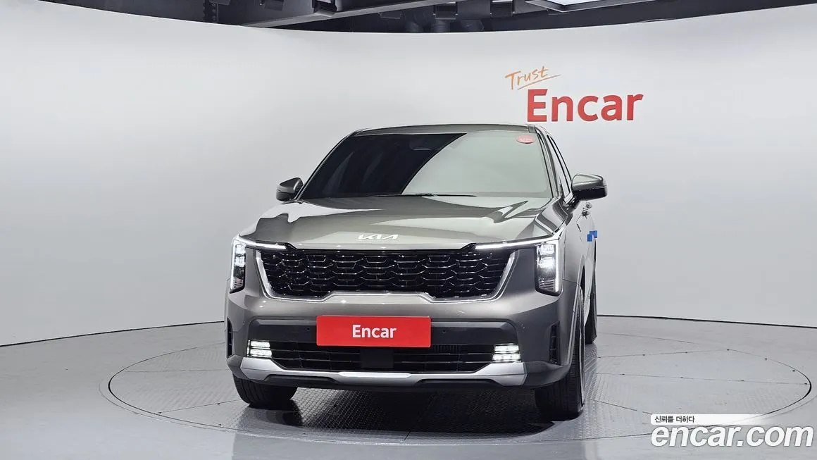 Kia Sorento — фото 3