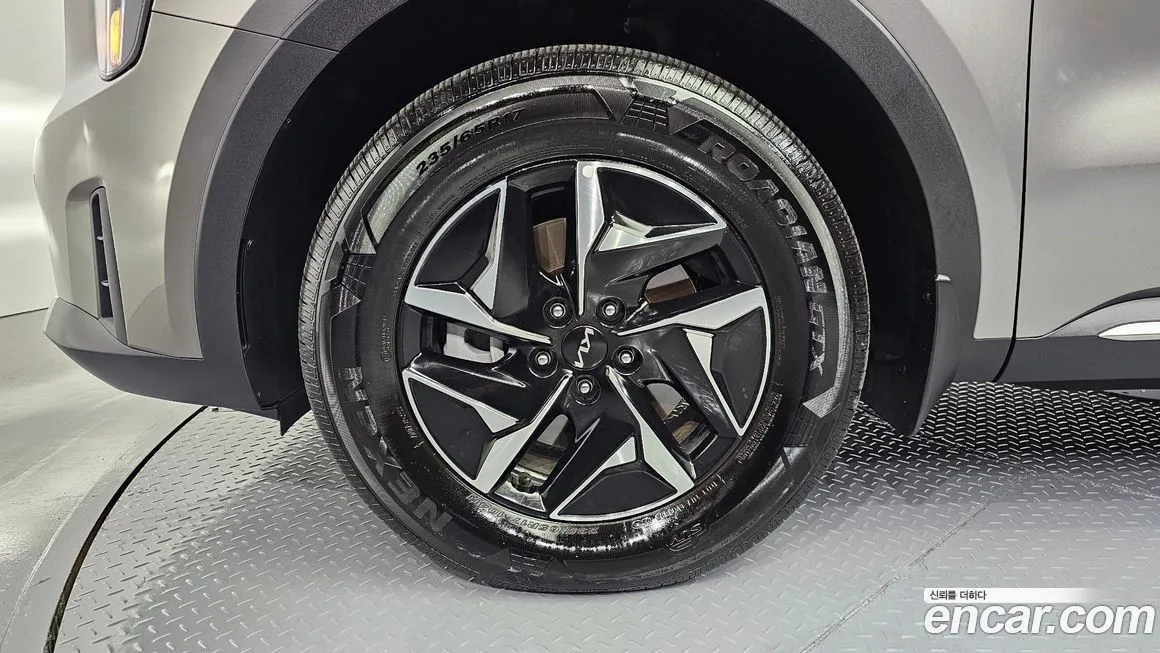 Kia Sorento — фото 5