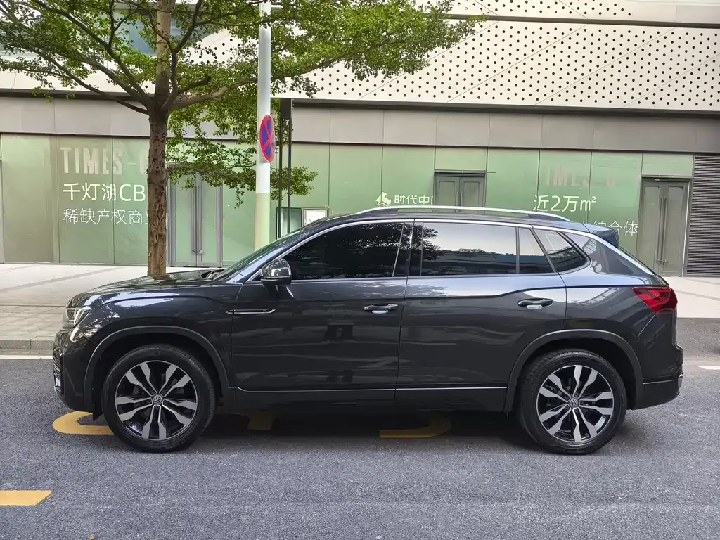 Volkswagen Tayron 2021 из CN, фото 4