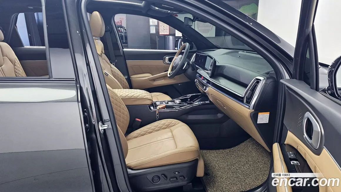 Kia Sorento — фото 10