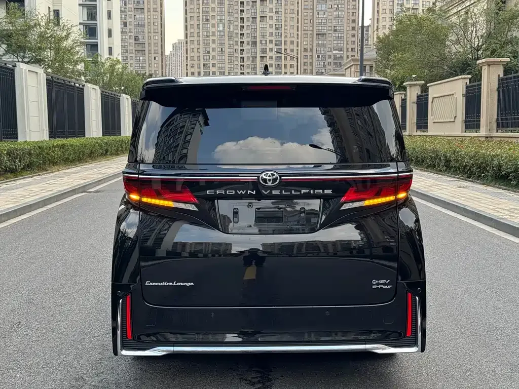 Toyota Vellfire 2024 из CN, фото 3