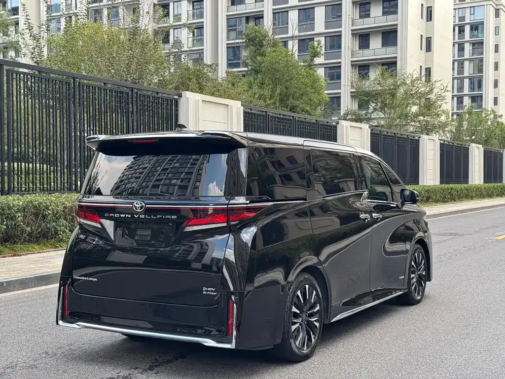 Toyota Vellfire 2024 из CN, фото 6