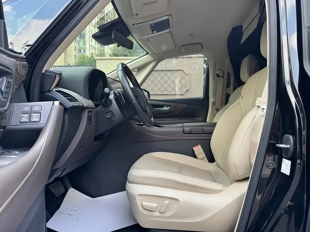 Toyota Vellfire 2024 из CN, фото 9