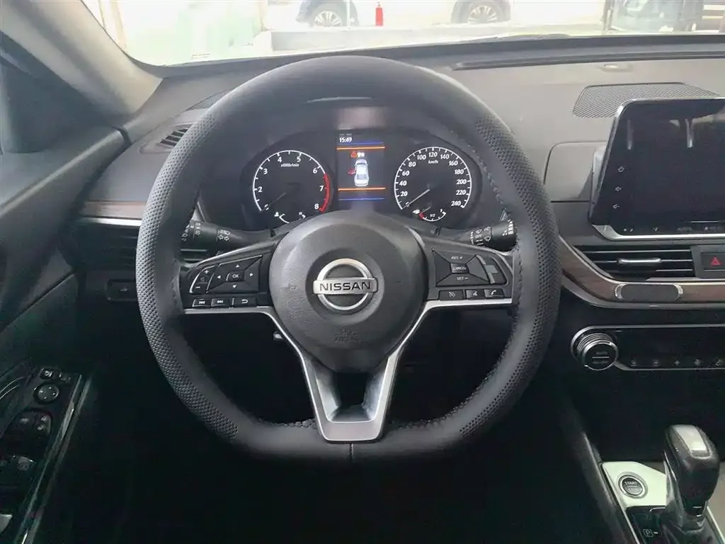 Nissan Teana 2022 из CN, фото 4