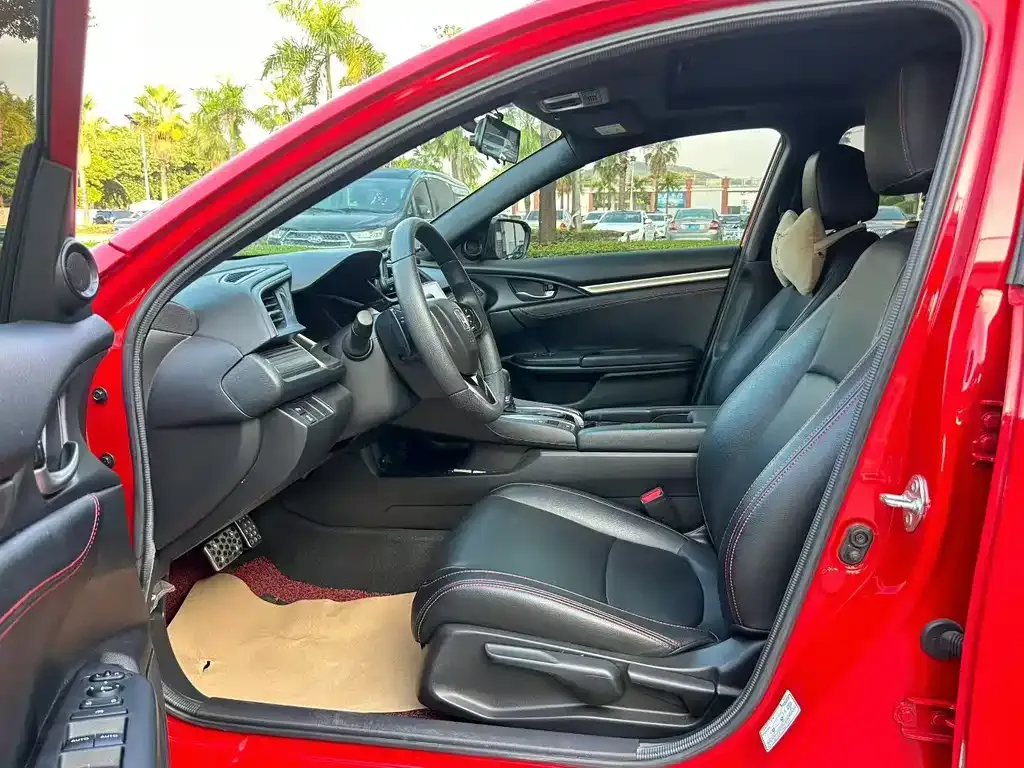 Honda Civic — фото 4