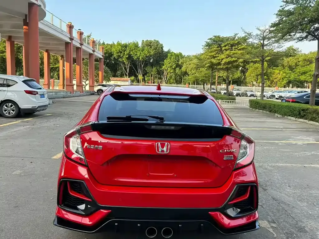 Honda Civic — фото 6