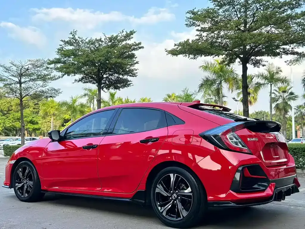 Honda Civic — фото 7