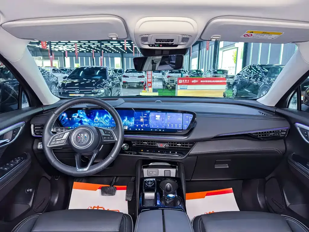 Buick Envision Plus — фото 6