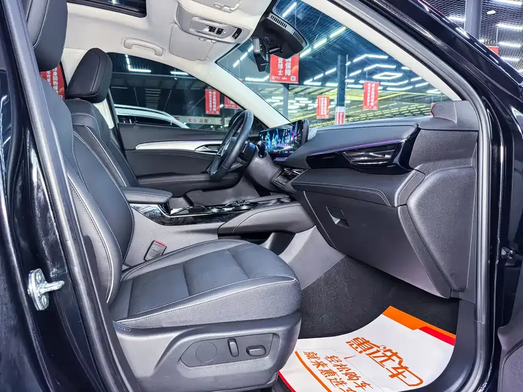 Buick Envision Plus — фото 8