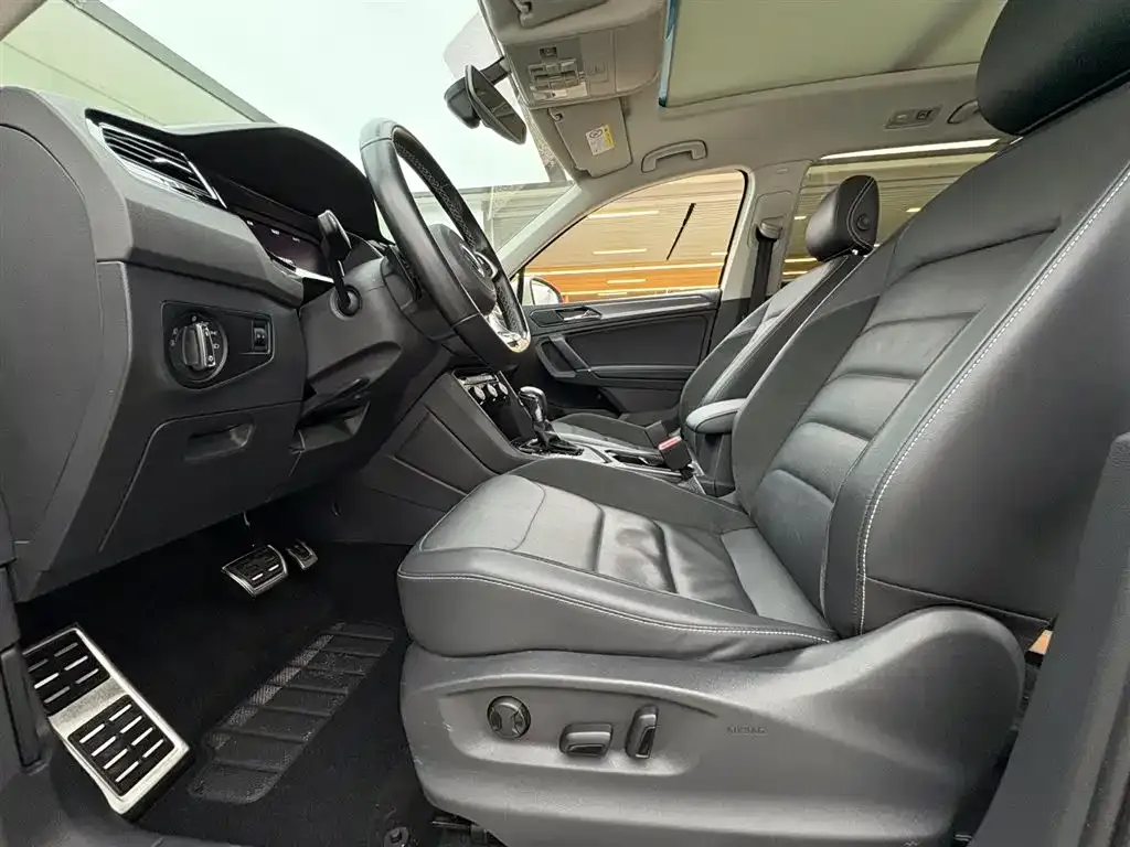 Volkswagen Tiguan L 2021 из CN, фото 8