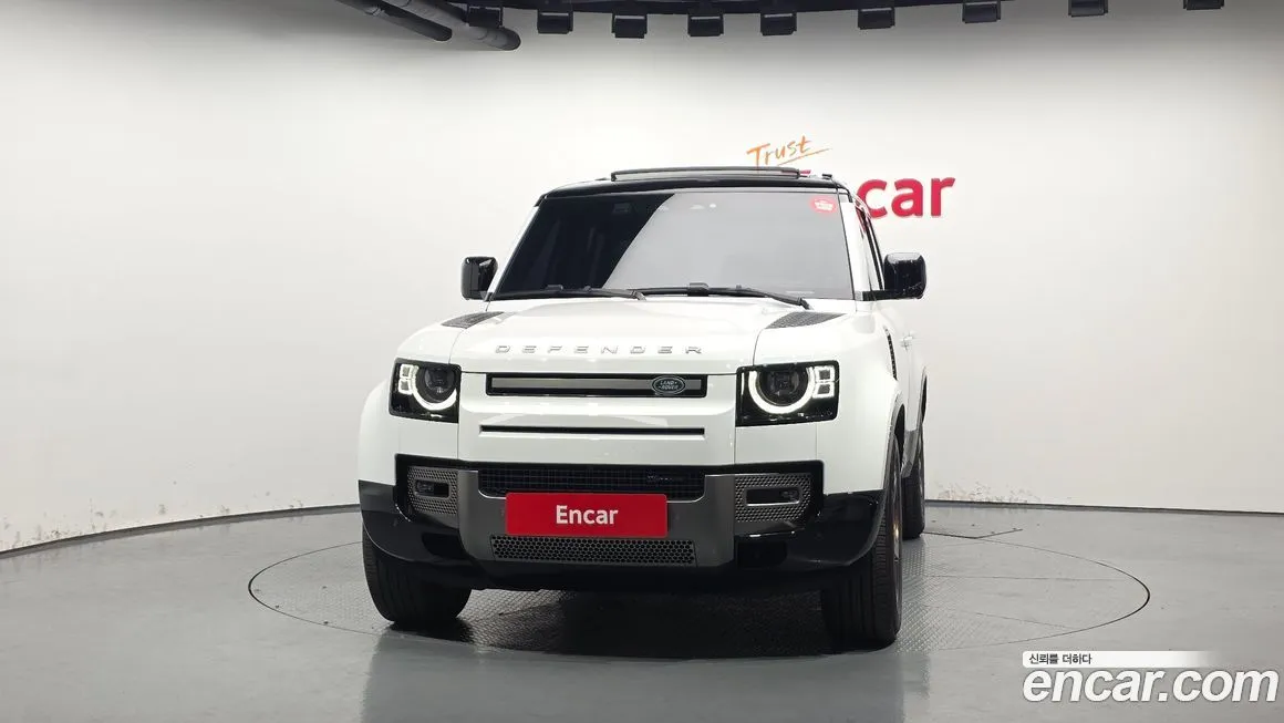 Land Rover Defender 2023 из KR, фото 3